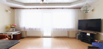 Bliźniak 140 m² | garaż | ogródek | różyny