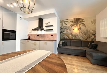 Balkon| garaż| metro| dworzec wschodni