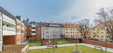 3 pokoje, miejskie media, garaż - centrum miasta