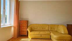 3 pokoje +dwa miejsca postojowe; centrum