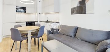 Duży balkon / klimatyzacja / obok arkadii