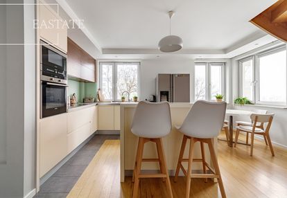 Dwu-poziomowe, przestronne, 3-balkony, od zaraz!