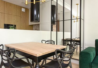 Apartament w centrum z widokiem na zieleń