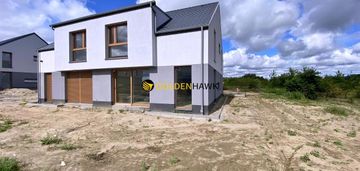 Nowy energooszczędny dom 137 m² z ogródkiem 389 m²!