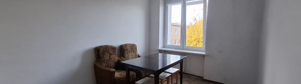 Rozkładowe 2 pokojowe w centrum z balkonem!