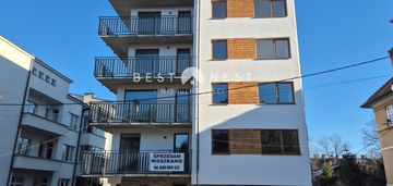 Mieszkanie (67 m2) garaż, winda, kom. lok.