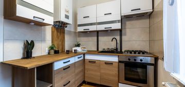 Kawalerka z miejscem postojowym