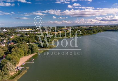 Dom przy jeziorze w tuchomiu