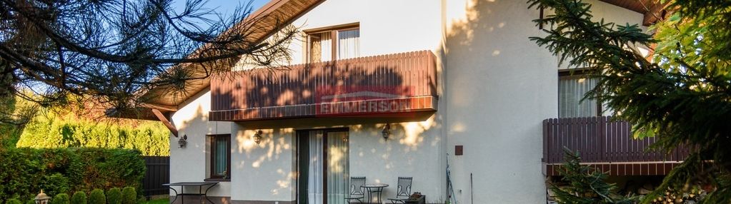 Wolnostojący dom w kameralnym otoczeniu kraków