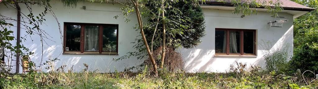 Dom do remontu z garażem i dużą działką