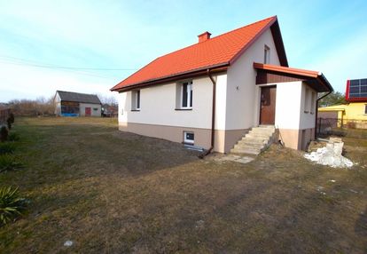 Dom piekoszów, działka 972 m2