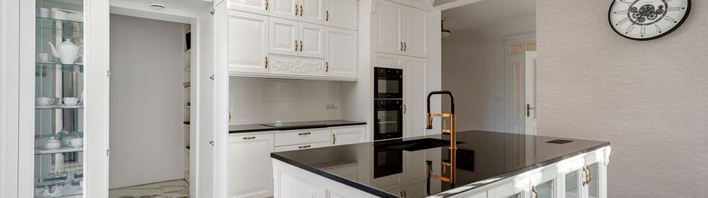 Gotowy dom z ogrodem, garażem i sauną