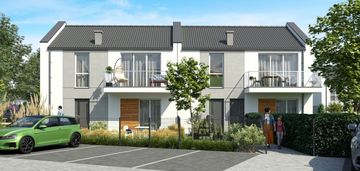 Dom szeregowy w gwiazdowie z ogrodem i miejscem po