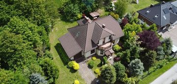 Przestronny dom w otoczeniu zieleni - mazańcowice