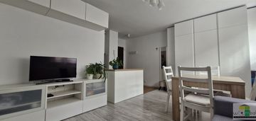 Komfortowa kawalerka blisko centrum w świdnicy.