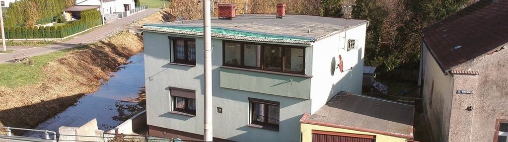 Dom na wsi, możliwość zamieszkania.