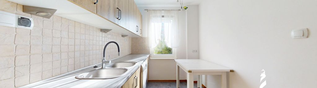 Mieszkanie 3 pokojowe na parterze w centrum miasta