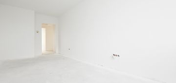 2pokoje, oddzielna kuchnia,os.albertyńskie,czyżyny