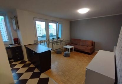 Kawalerka na pradze-południe