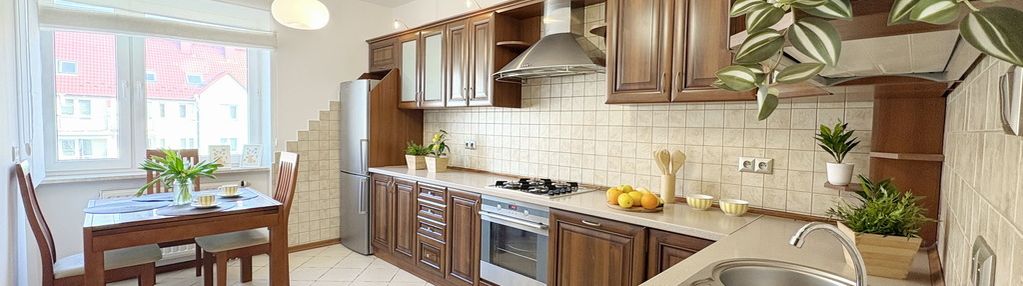 Duże (3 sypialnie+salon+gabinet)-110m2 po podłodze