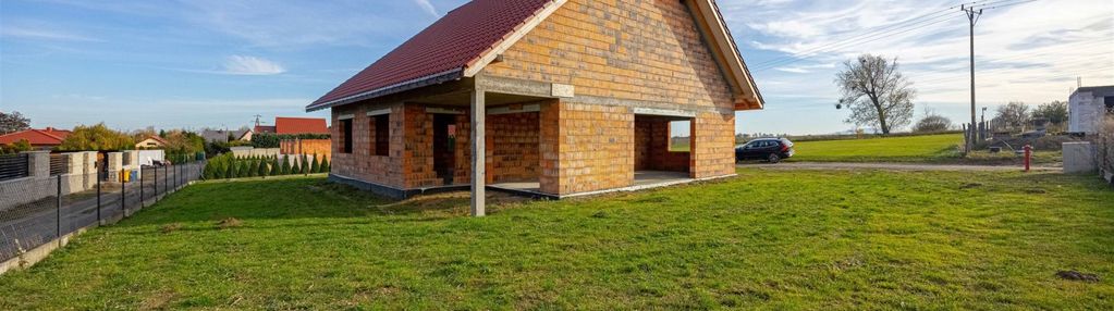 Dom przy rubinowej | dom w budowie | duża działka