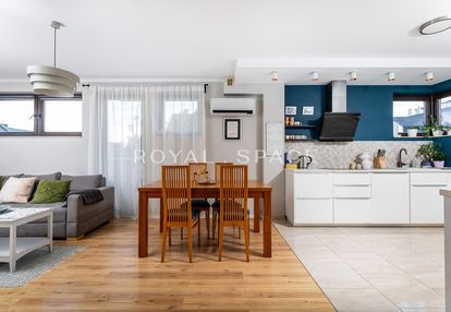 Dwupoziomowy apartament z balkonem na dębnikach!