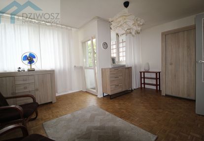 3 pokoje, pełen rozkład