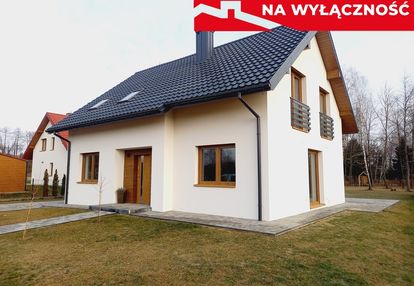 Rodzinny dom w woli rzędzińskiej.