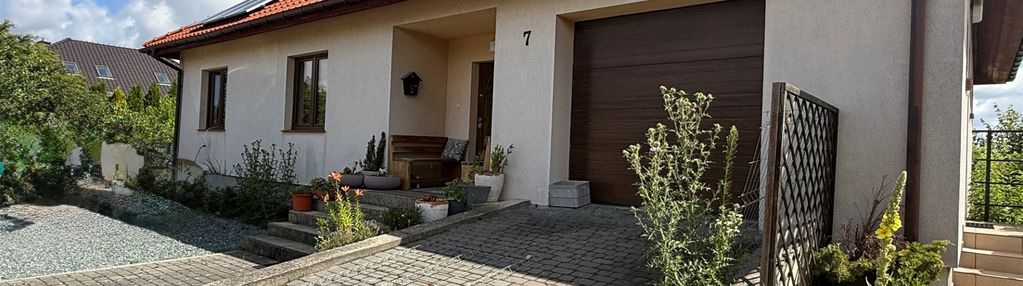 Dom 250 m2 na działce 820 m2 w długołece
