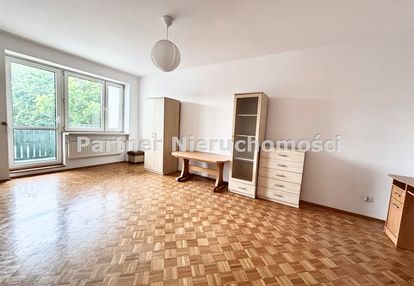 Koniuchy lotników balkon komórka lokatorska parkin