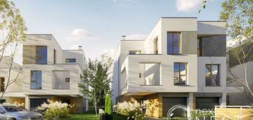 Dom z wielkimi oknami na świat