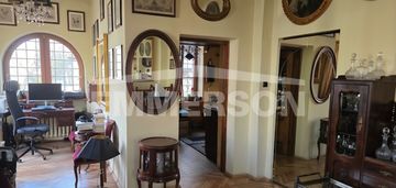 Połowa miejskiej willi stary żoliborz, dwa poziomy