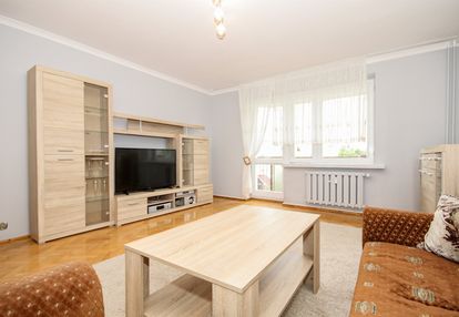 3 pokoje + osobna kuchnia|2piętro|duzy balkon|