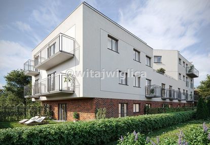 Duży balkon - dwupokojowe klecina