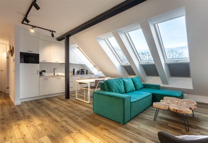 Trzypokojowy, gotowy lokal z klimatyzacją