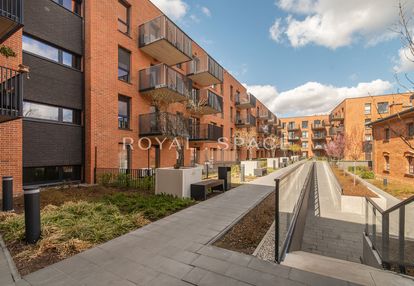 Widok na park | garderoba | aroma park