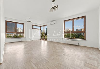 Okazja│jasny, przestronny apartament w śródmieściu