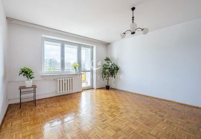 2 pokoje z dużym balkonem przy parku fort bema