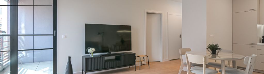Nowe dwupokojowe mieszkanie z balkonem