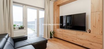 3 pokoje z ogródkami i wysokimi sufitami 3,2 m