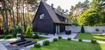 Wyposażony dom nad morzem|okazja|pośród lasu