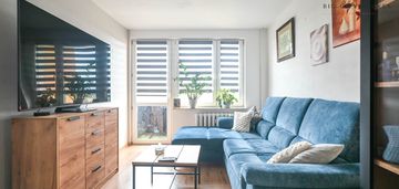 2 pokoje z oddzielną kuchnią i balkonem | od lipca