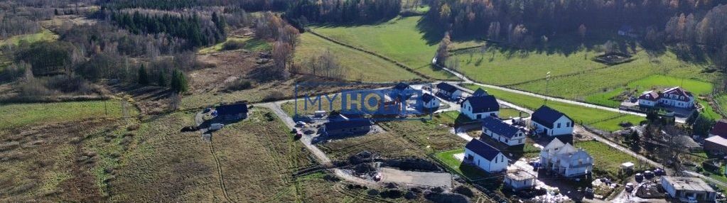 Działka na czarnym 1100 m2. za 195000 zł