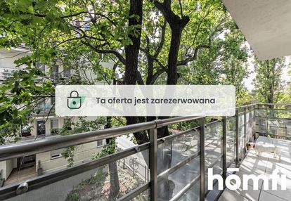 Ładne 2 pokojowe mieszkanie z balkonem