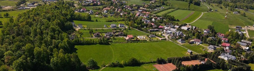 Działka w otulinie lasu pod posiadłość.