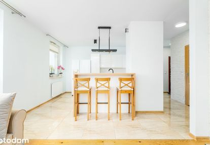 | bielany/chomiczówka| 2 pok. | zieleń | cisza |