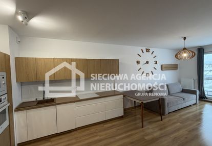 2-pok.mieszkanie z miejscem w hali - rumia