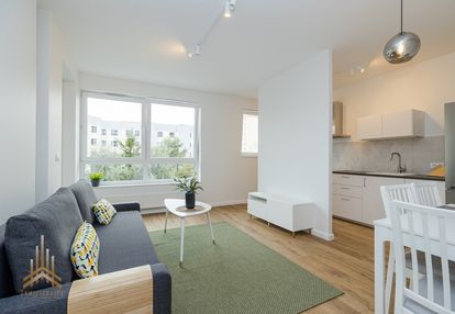 Nowe -2024 rok, gocław, 2 pokoje + komórka + garaż