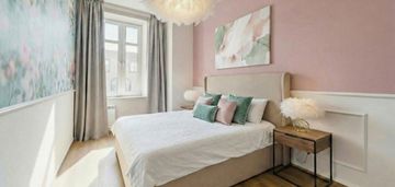 Dla romantyka i hipochondryka- 104 metry w centrum