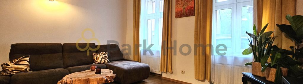 Przestronne mieszkanie z tarasem i ogródkiem
